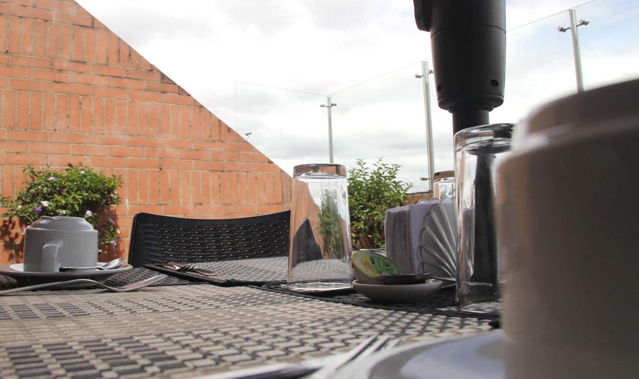 Aw Hotel Salitre Real Bogota Exterior photo